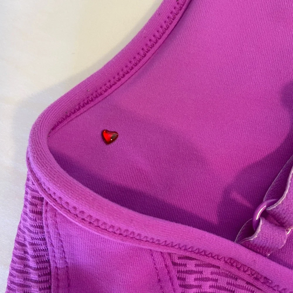 Lorna Jane Vibrant Purple Sports Bra‎